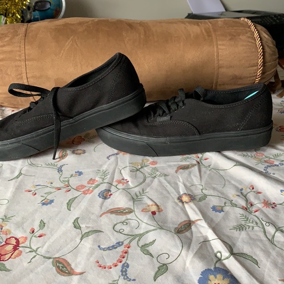 Vans comfy cush shoes for Men - Picture 2 of 4